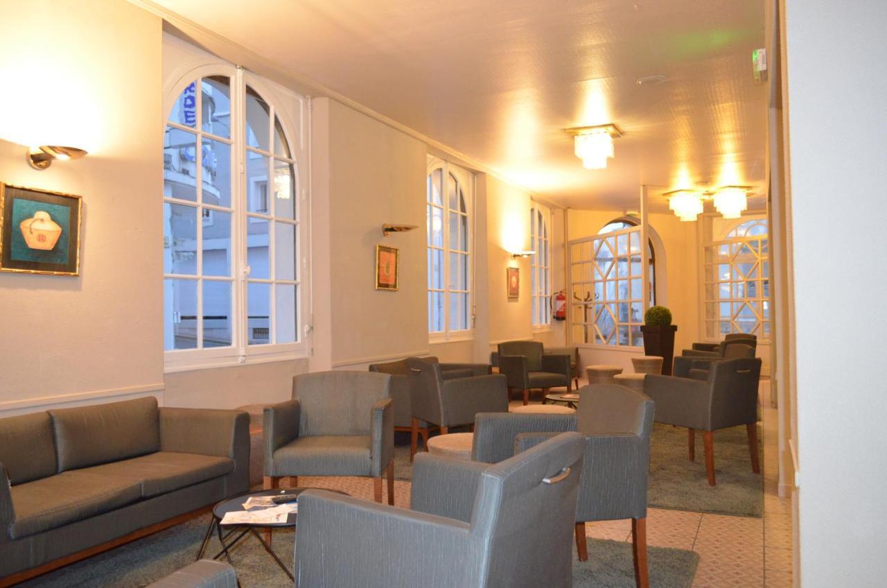 Hotel Aneto Lourdes Ngoại thất bức ảnh