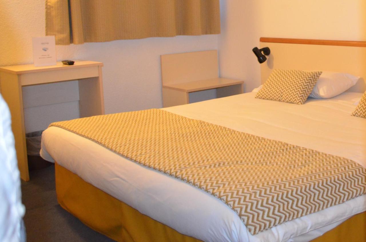 Hotel Aneto Lourdes Ngoại thất bức ảnh