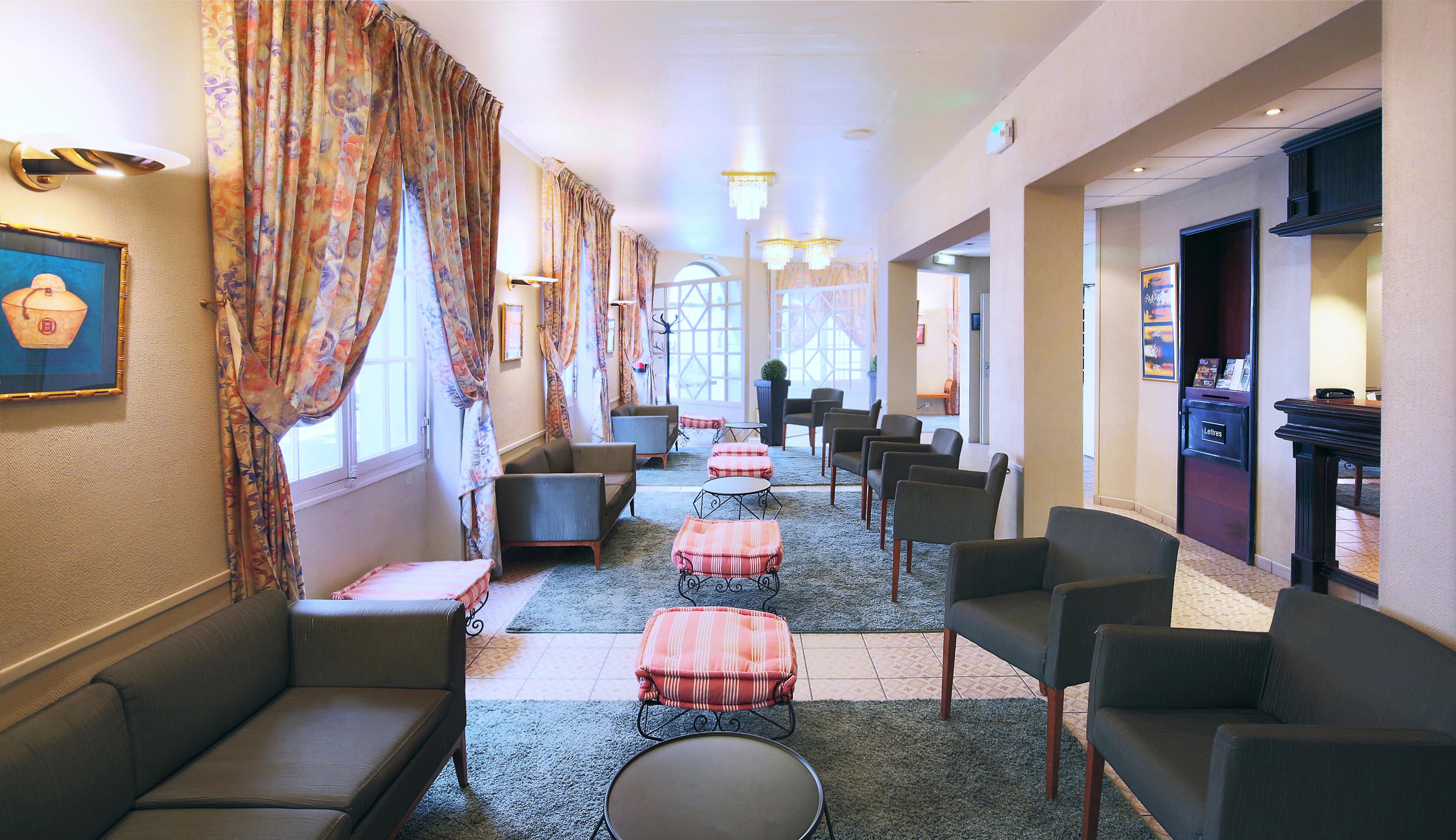 Hotel Aneto Lourdes Ngoại thất bức ảnh
