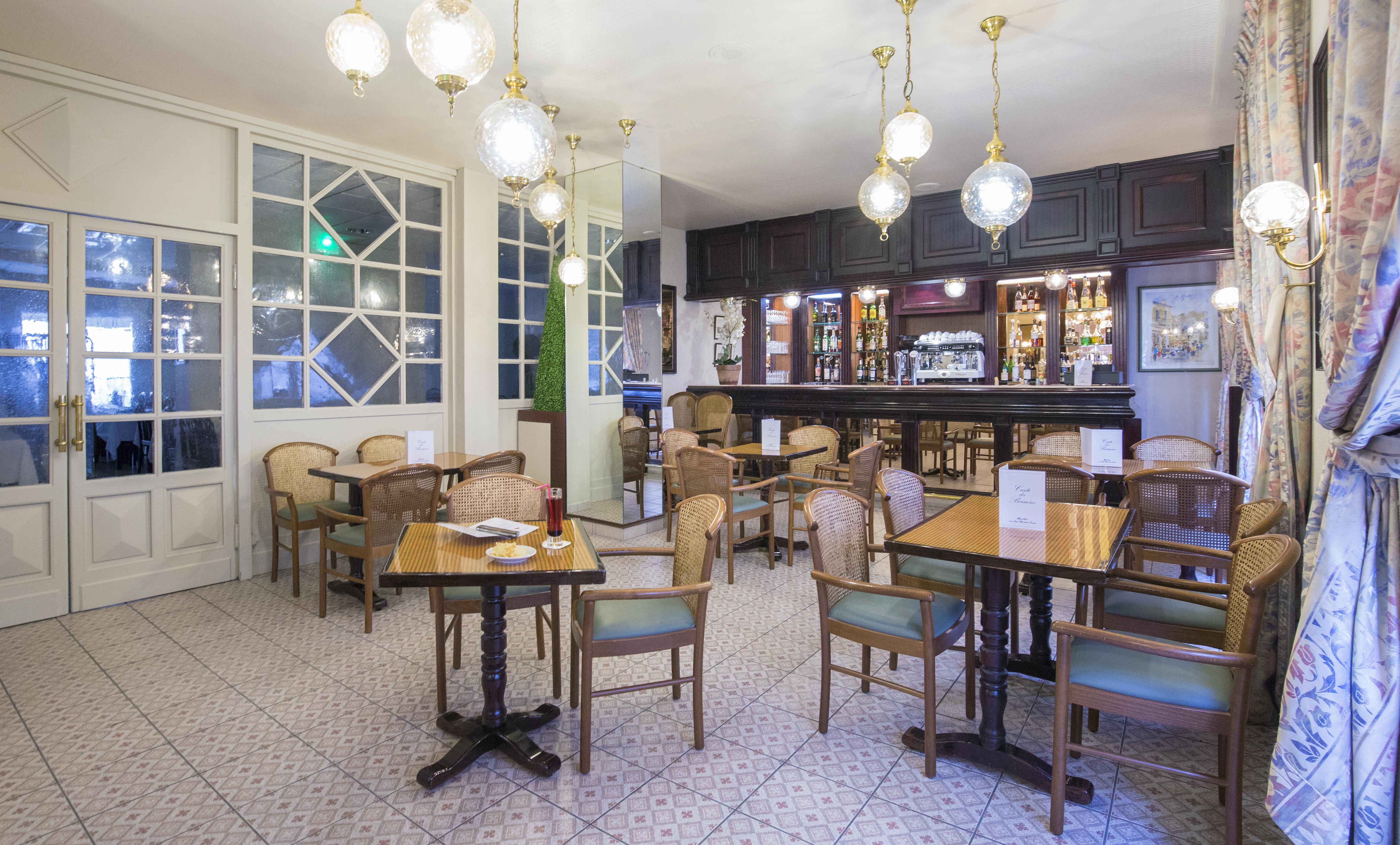 Hotel Aneto Lourdes Ngoại thất bức ảnh