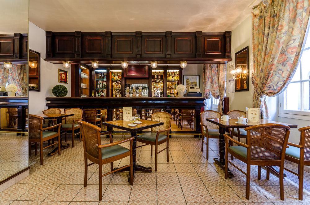 Hotel Aneto Lourdes Ngoại thất bức ảnh