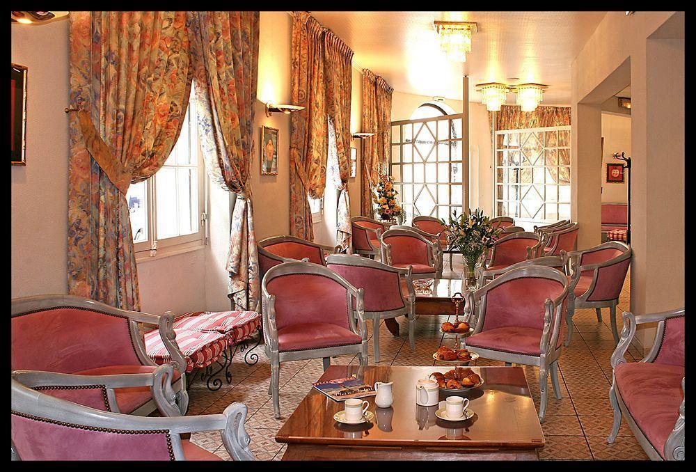 Hotel Aneto Lourdes Ngoại thất bức ảnh