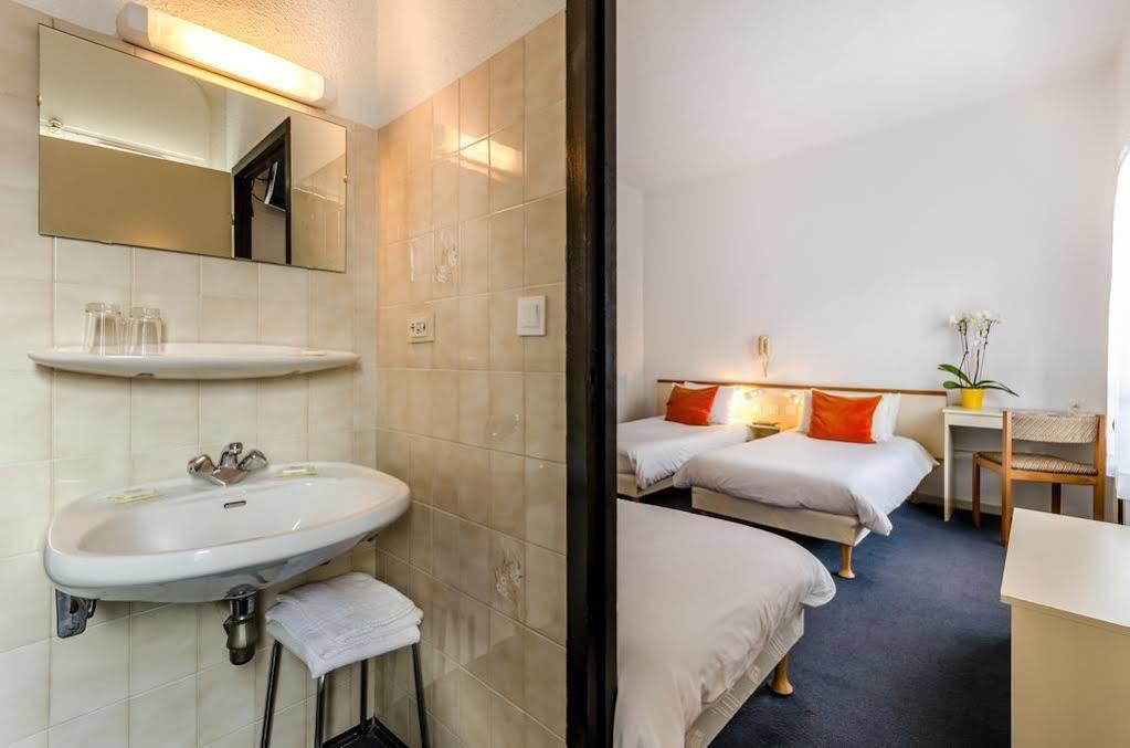 Hotel Aneto Lourdes Ngoại thất bức ảnh